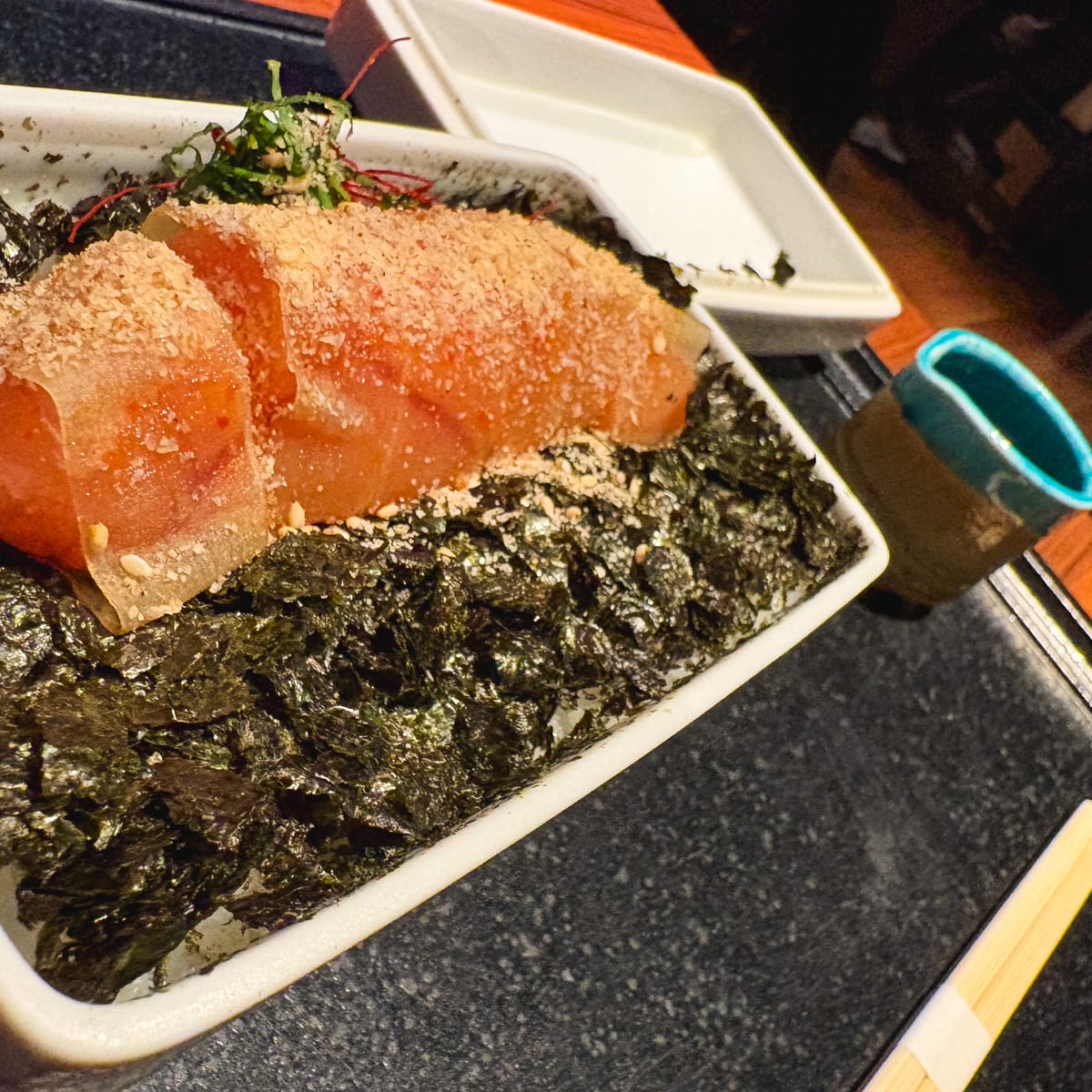 元祖博多めんたい重西中洲の海苔と明太子がのっためんたい重