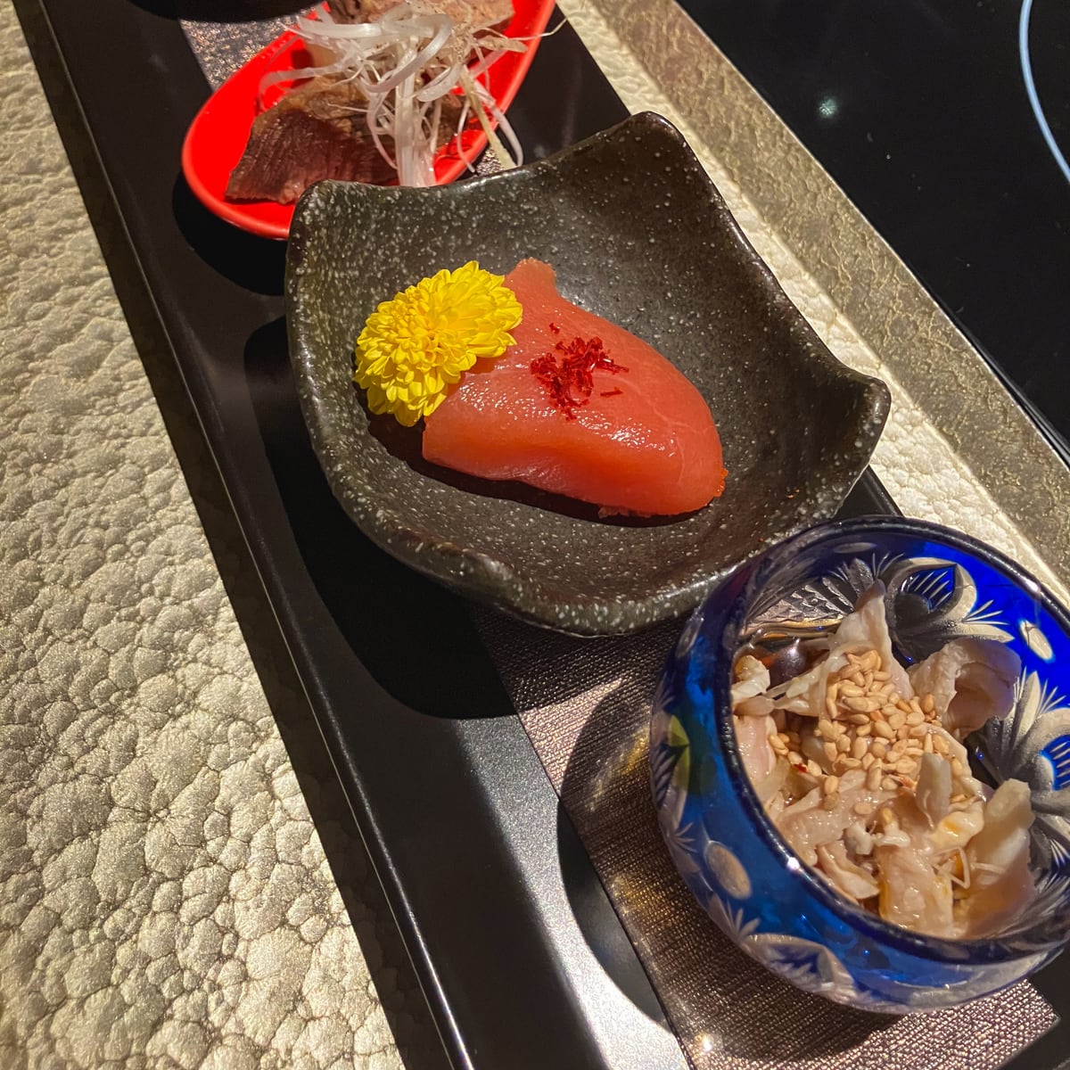 博多もつ鍋やま中赤坂店の明太子などの小鉢