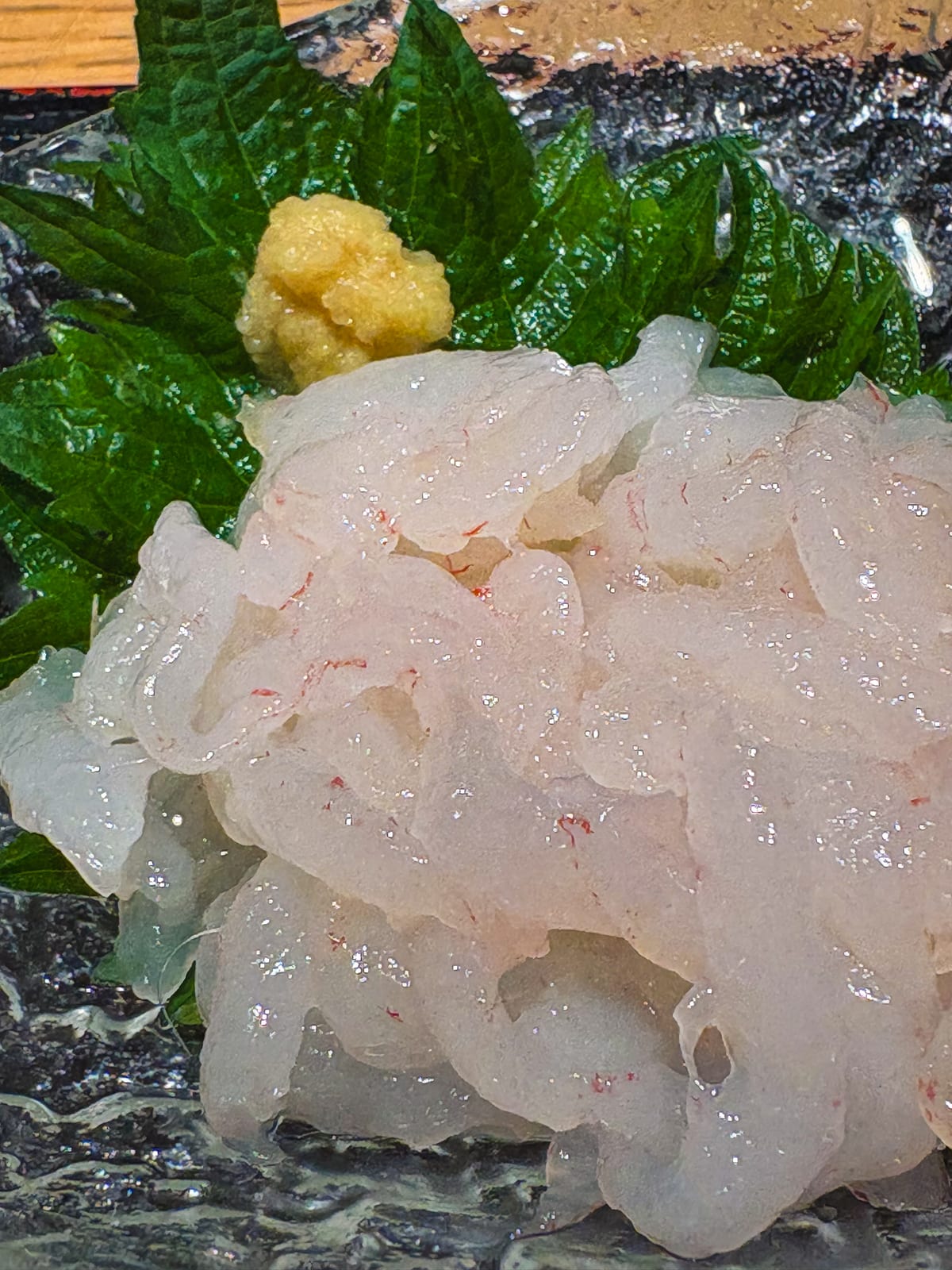 白えび亭で食べた白えびの刺身