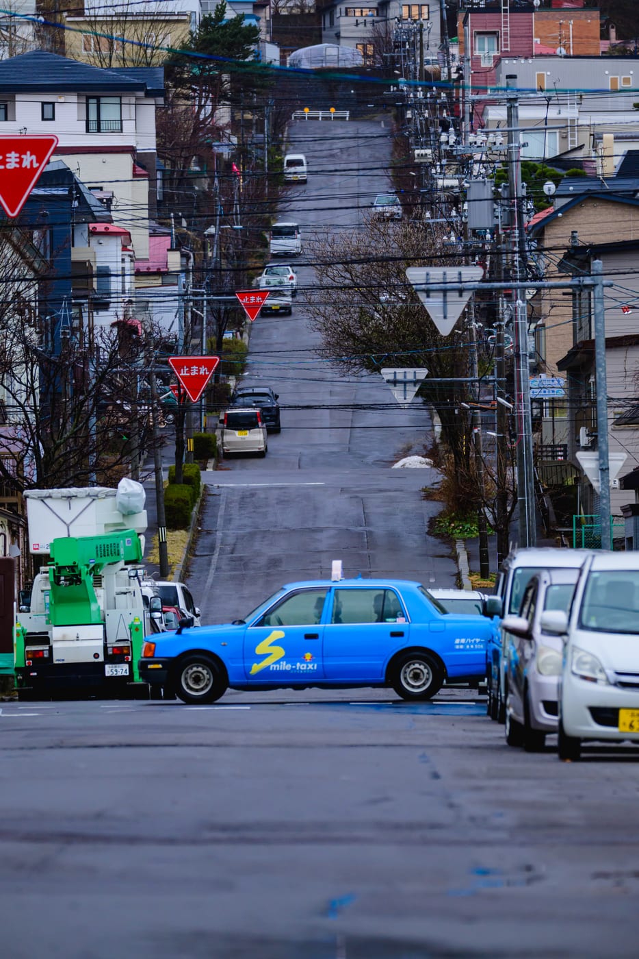 A series of steep roads in Hakodate viewed from the bottom of a slope