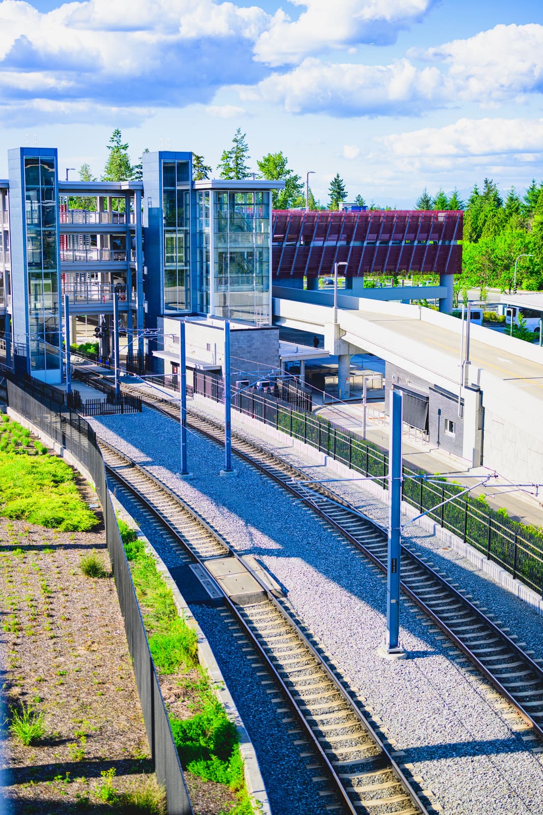 Microsoft キャンパス近くまで延伸した Link light rail の線路