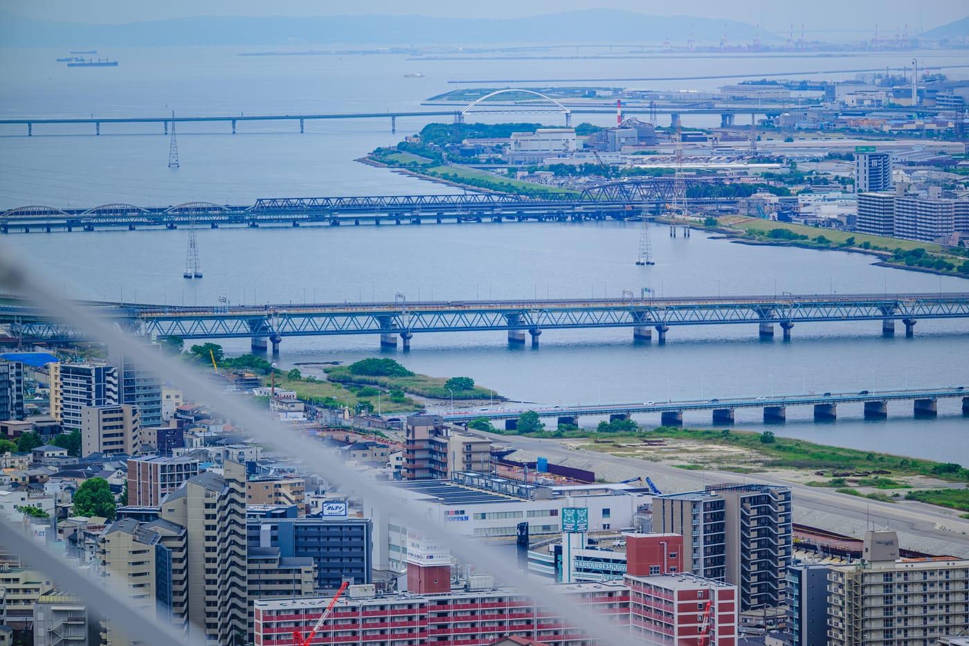 The Yodo River and several bridges crossing Osaka